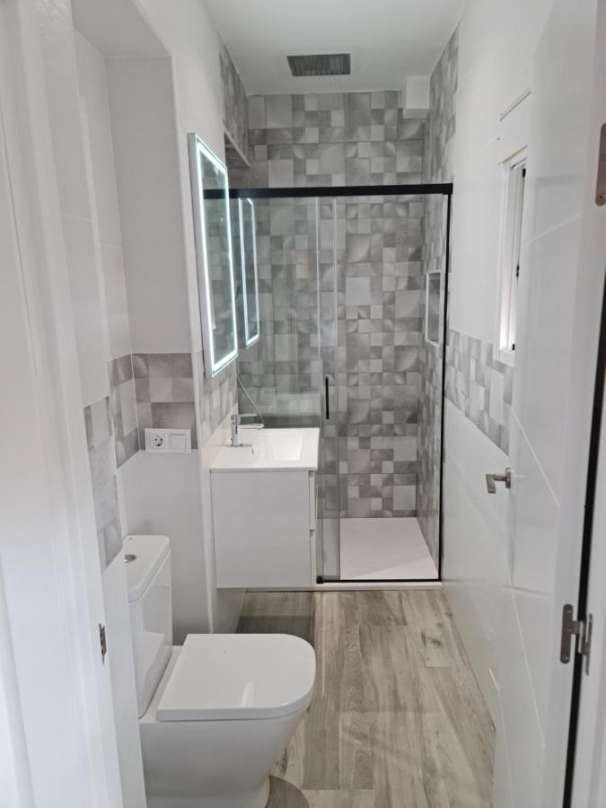 Apartamento Luxury Suite Huelva Zona Centro Exterior photo
